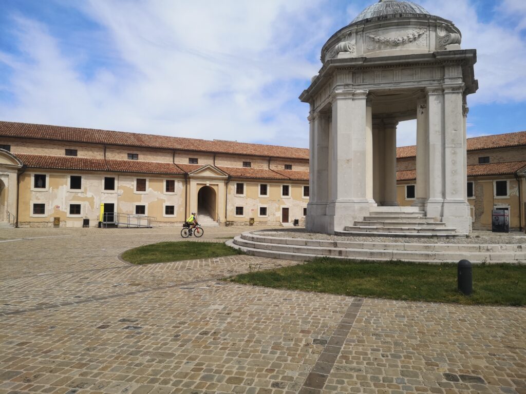 Mole Vanvitelliana